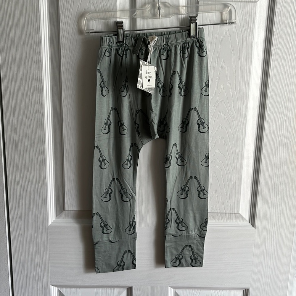 NWT Kate Quinn panda pants 5T guitar print